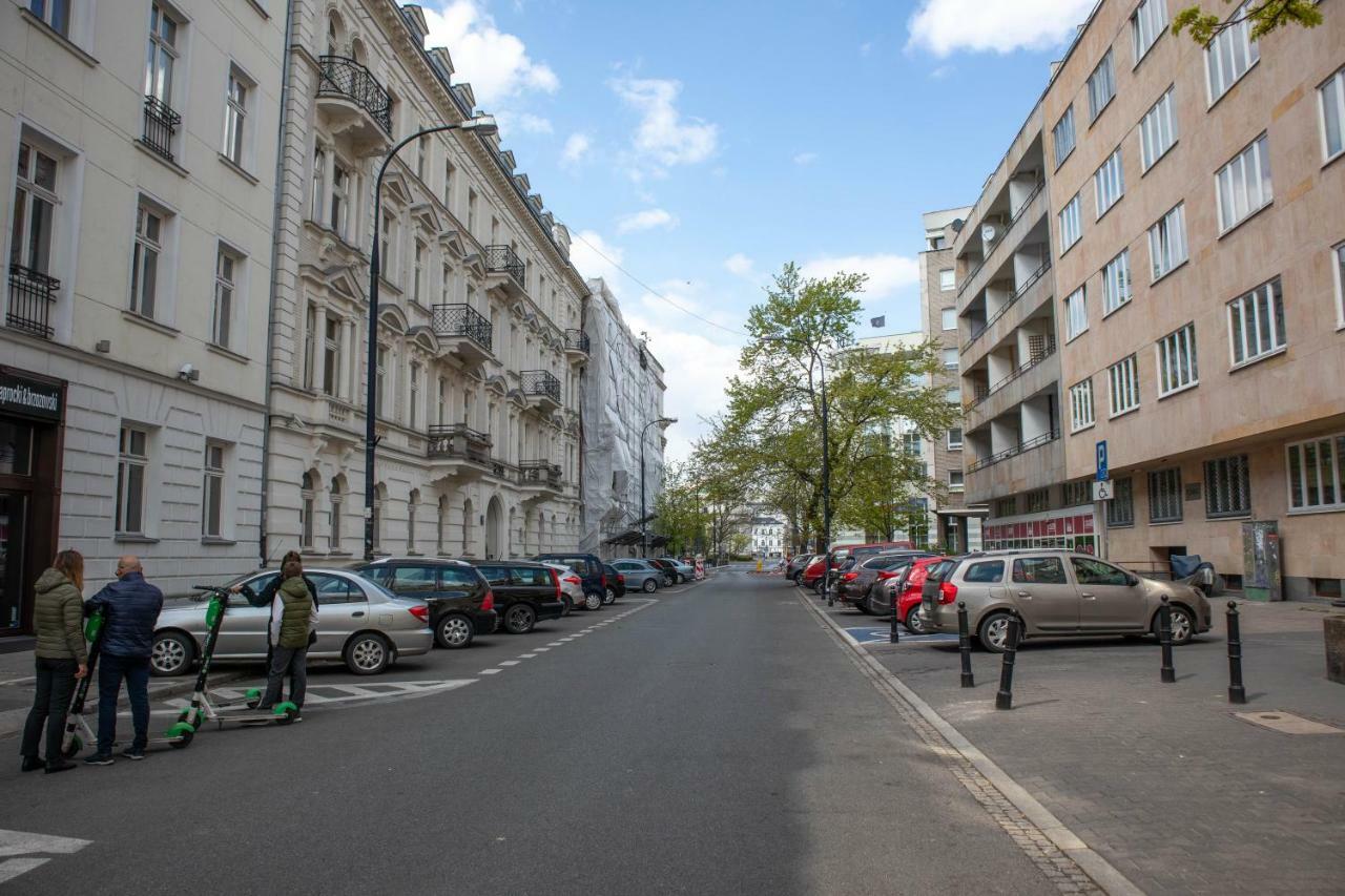 Warszawa, Centrum, Wiejska 15, Kamienica Apartment Exterior photo